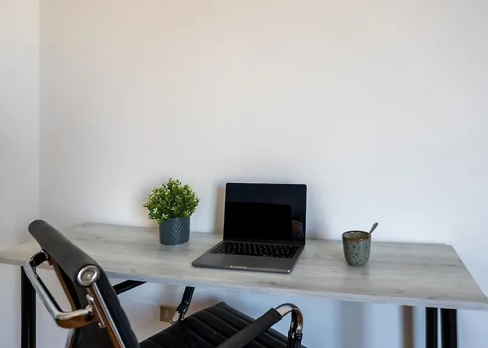 Duomo-linate Airport - Two Bedrooms & Terrace View *