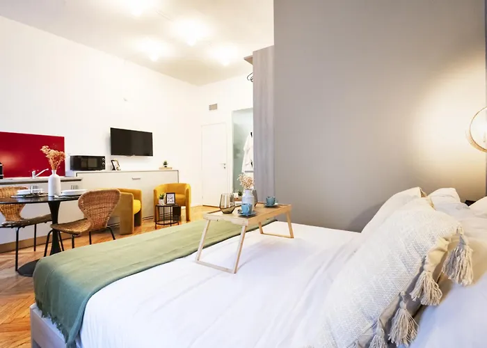 Easylife - - Cav 3 - Apartamento *