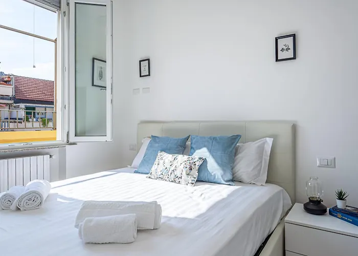 아파트 Joivy Sublime Flat With Balcony *