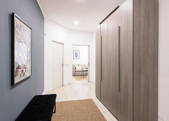 Easylife - - Passarella 1 - Centro Storico Апартаменты *