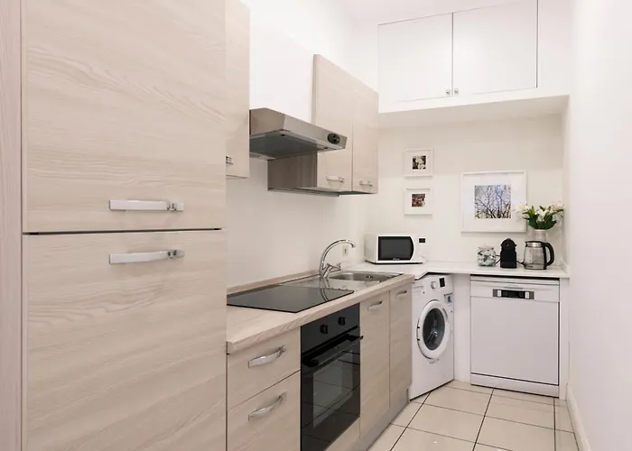 Apartment Easylife - - Passarella 1 - Centro Storico *