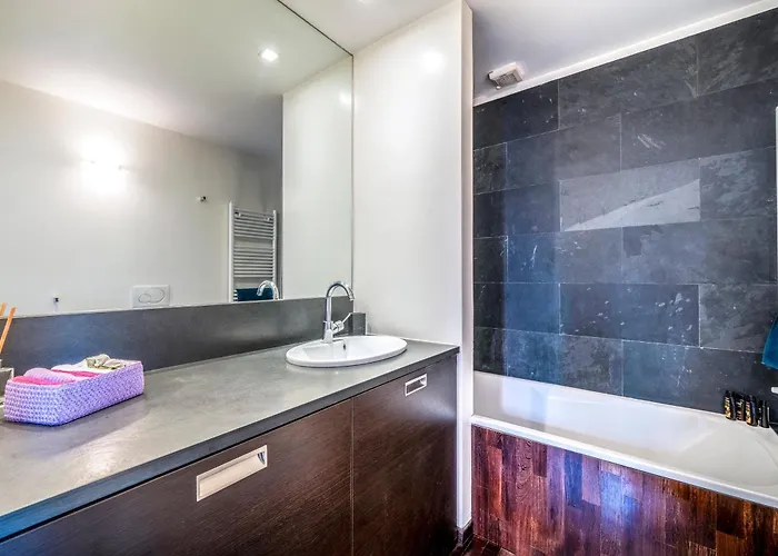 Red Lofty - Parcheggio Privato - 2 Fermate Da Rho Fiera, Mico E Bovisa Lägenhet *