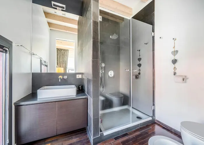 Red Lofty - Parcheggio Privato - 2 Fermate Da Rho Fiera, Mico E Bovisa * Mailand