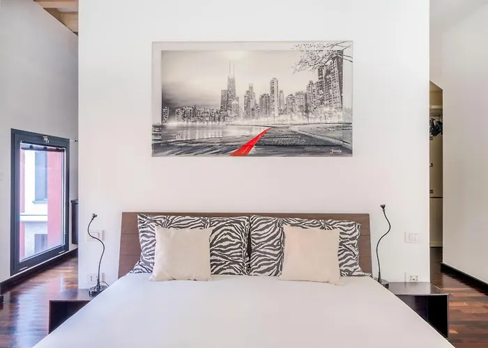 Red Lofty - Parcheggio Privato - 2 Fermate Da Rho Fiera, Mico E Bovisa Milano