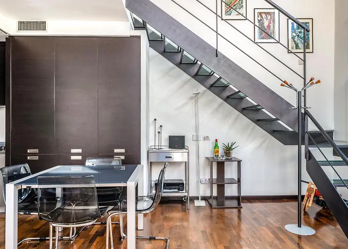 Lägenhet Red Lofty - Parcheggio Privato - 2 Fermate Da Rho Fiera, Mico E Bovisa