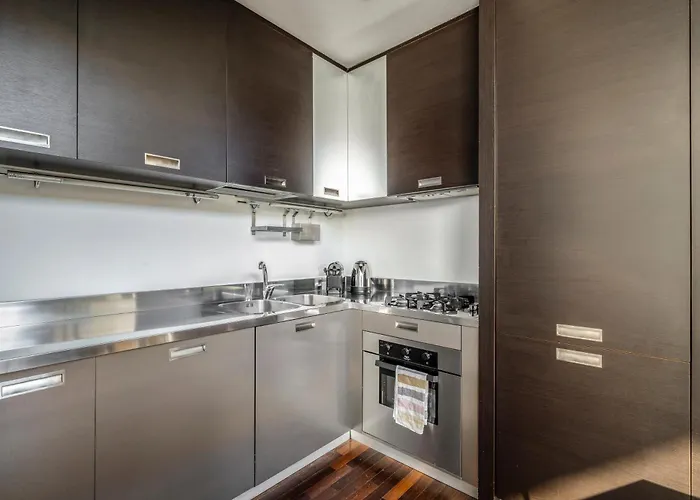 Red Lofty - Parcheggio Privato - 2 Fermate Da Rho Fiera, Mico E Bovisa Milano