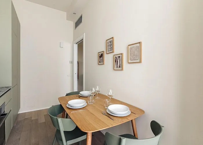 Palazzo Visconti Di Modrone, Two Beautiful By Halldis *