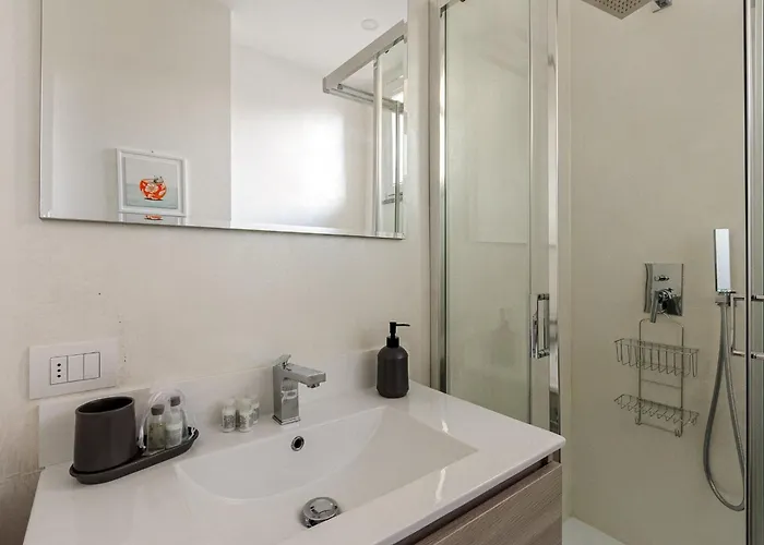 Palazzo Visconti Di Modrone, Two Beautiful By Halldis Apartment