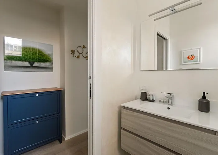 Palazzo Visconti Di Modrone, Two Beautiful By Halldis Apartment *