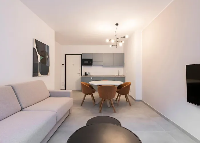 Relstay - De Angeli 4*