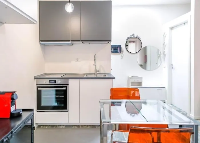 The Nomad's Nest - Near Station * Milano