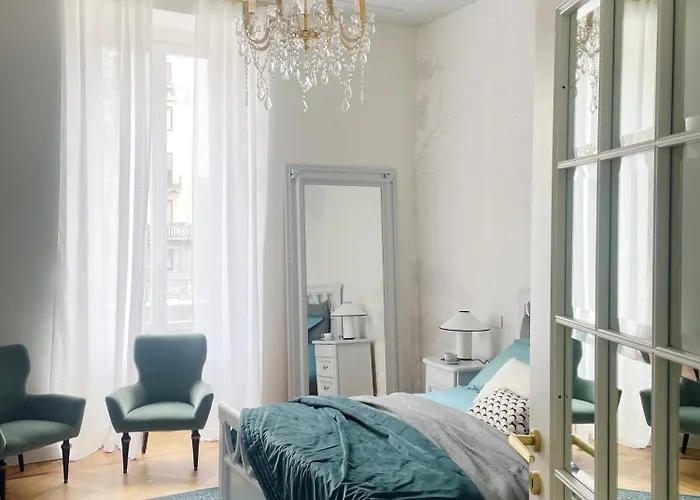 Romantic Porta Venezia - - Centro Apartment