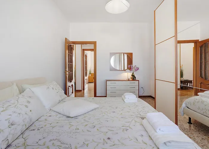 Casa Mari Apartment *