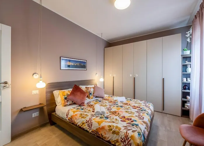 Attico - 2min Metro - Elegante With Ac דירה מילאנו