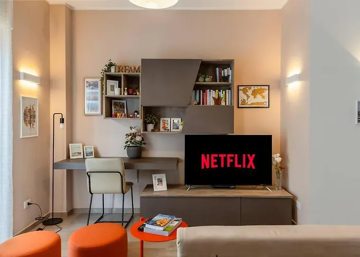 דירה Attico - 2min Metro - Elegante With Ac *