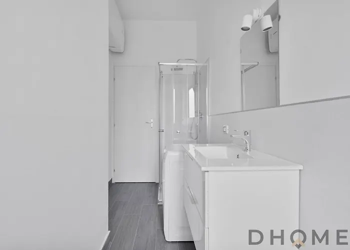 Flu10 -crescenzago- Bright - Wi-fi - * Milánó