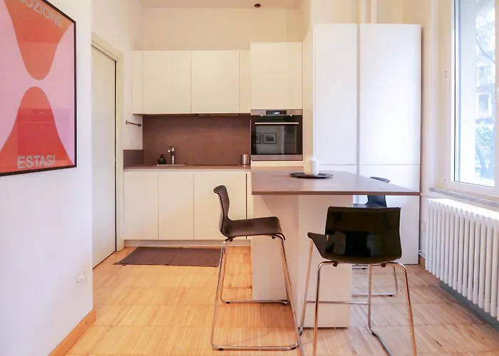 Yuna Rent - Residenza Navigli Apartment *