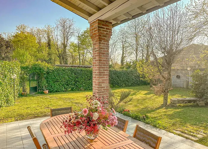 Corelli - Parking And Exclusive Garden Villa *