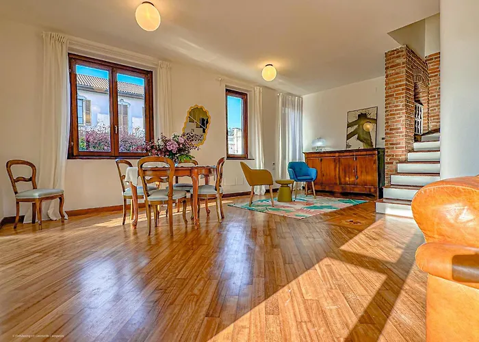 Corelli - Parking And Exclusive Garden Villa Milan