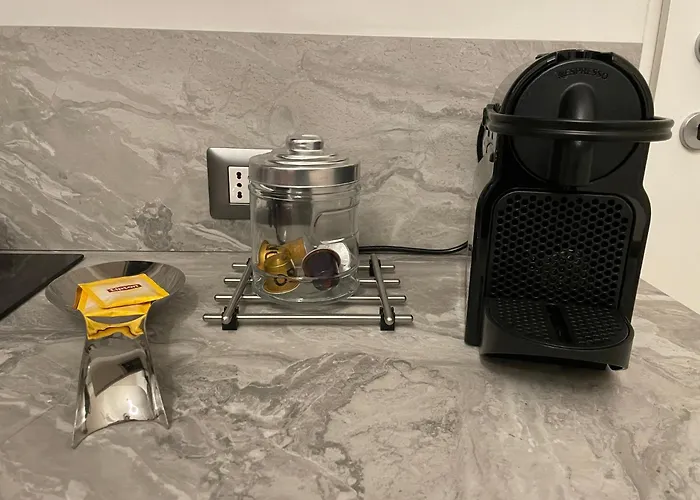 Mariposa Pta Venezia Via Menotti * Mailand