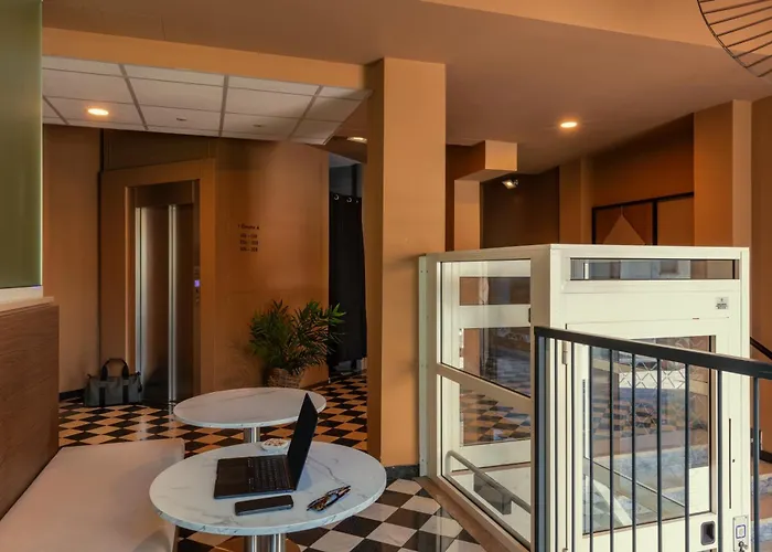 Bob W Ticinese Aparthotel Milán