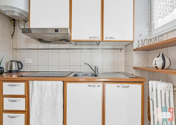 Lägenhet Ca17 -centrale-duomo -central Maxi - *