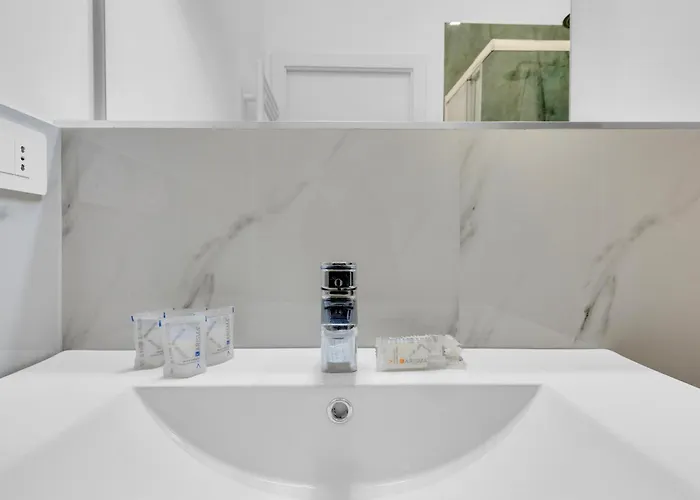 Cre9 -loreto - Duomo- - Modern - Апартаменты *