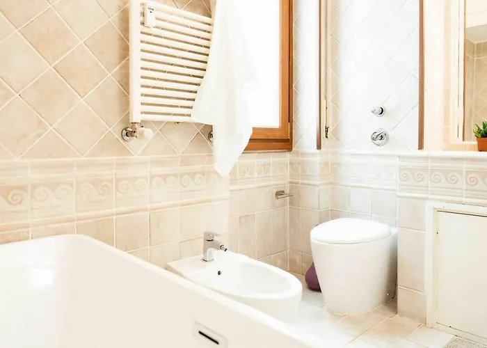 Oasi Di Famagosta Navigli Milán