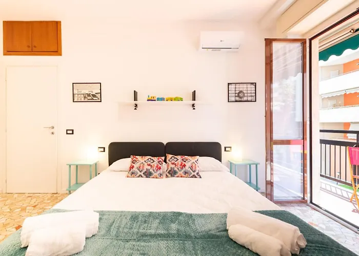 Metro M3 - 10 Min Duomo - Cozy W Balcony And Ac מילאנו