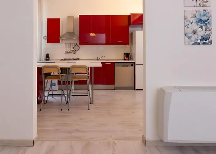 Elegant Little - Center - M4 Station דירה