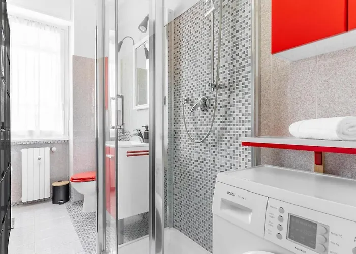 Comodo E Confortevole-sesto Piano Con Vista *