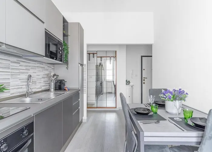 Apartment Comodo E Confortevole-sesto Piano Con Vista *