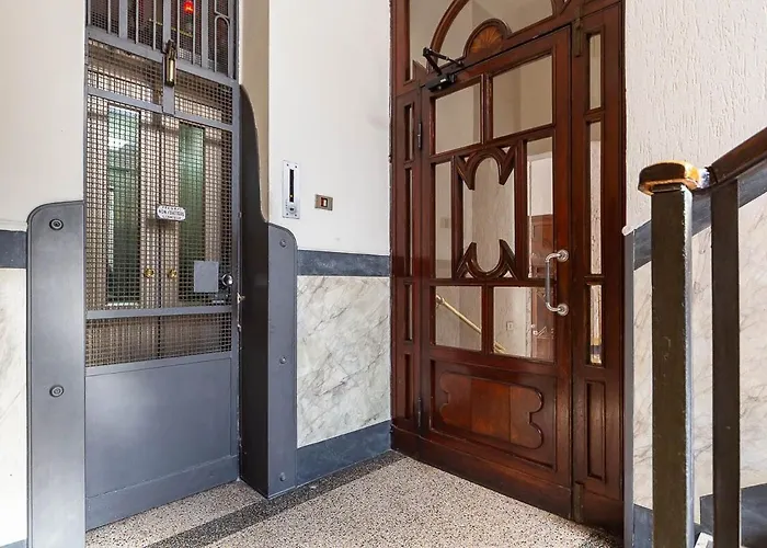 Station 10 Min Private Terrace Skyview 6 Pax Apartament Mediolan