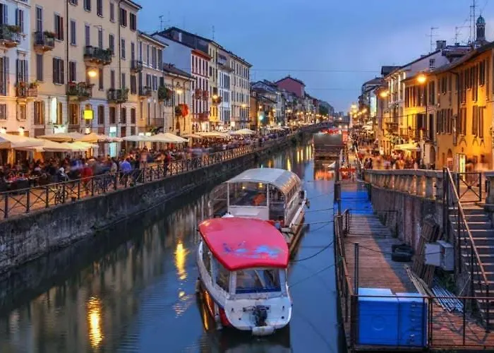 Apartament Affaccio Sul Naviglio - Spazioso Con 6 Posti Mediolan