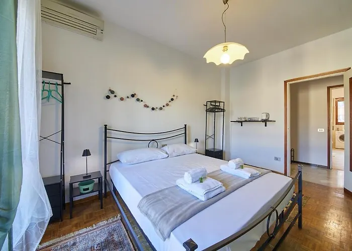 Affaccio Sul Naviglio - Spazioso Con 6 Posti Apartament