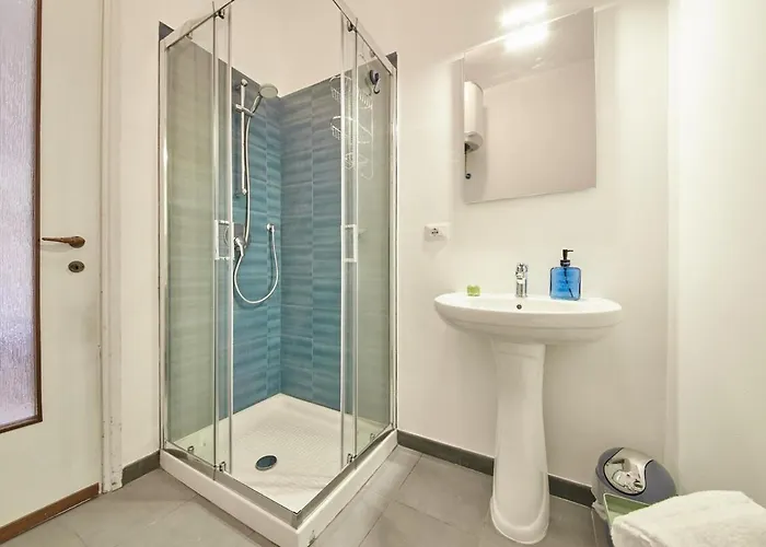 Affaccio Sul Naviglio - Spazioso Con 6 Posti Apartament *