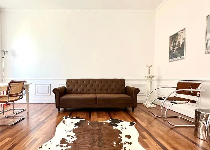 - Duomo -luxury Design Милан