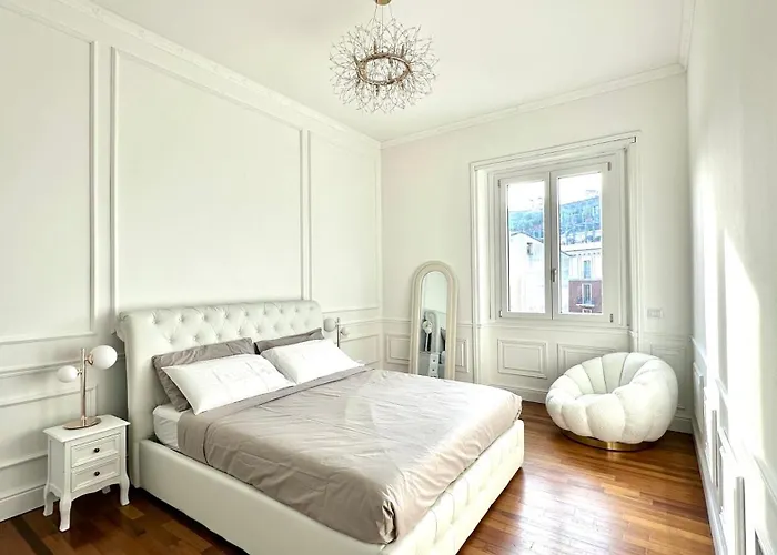 Апартаменты - Duomo -luxury Design Милан