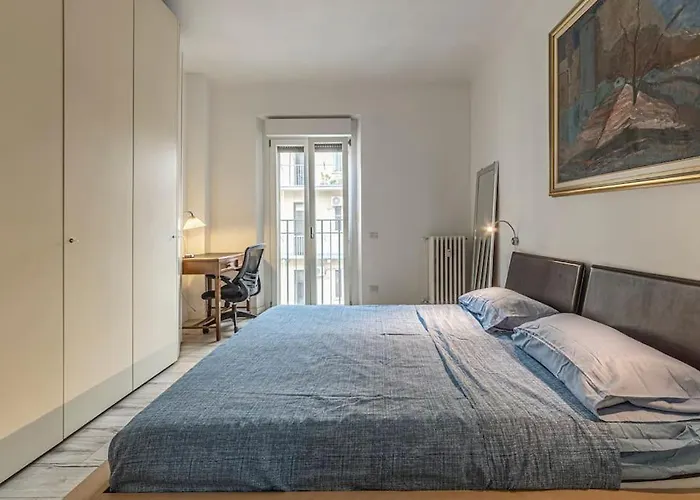 Three 2 Beds, 3rd Bed Available * Milan