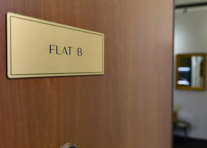 شقة Center Luxury Flat B *