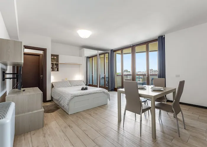 Monolocale Con Balcone Self Check In Sempione Apartamento