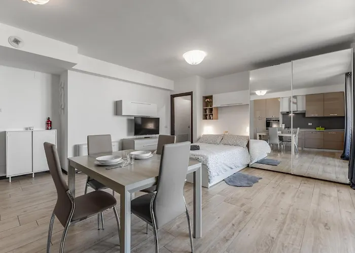 Apartamento Monolocale Con Balcone Self Check In Sempione *