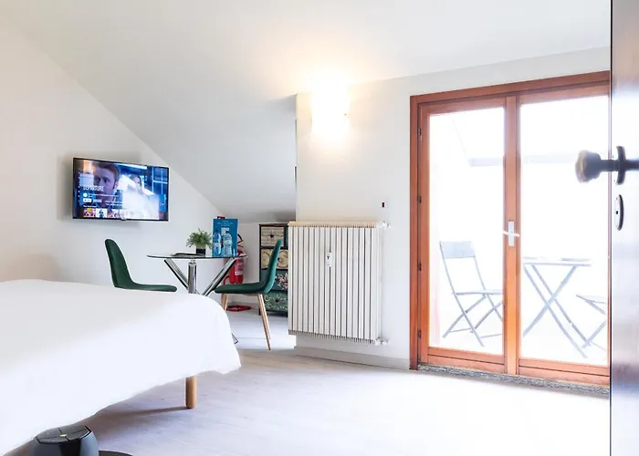 Collection Citylife With Terrace - Collection Apartment