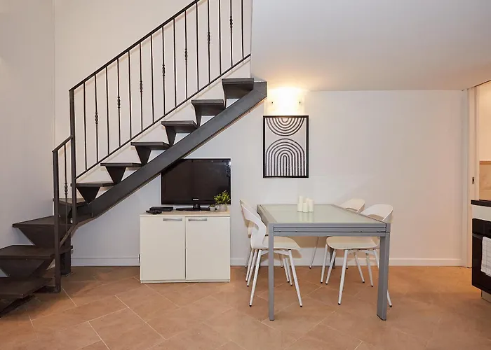 Apartment Broglio Mailand