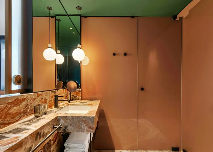 Hotel Casa Brera, A Luxury Collection Hotel, 5*