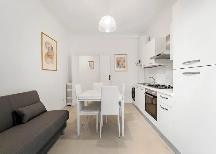 Elegant - Central, 10 Min To Duomo Διαμέρισμα