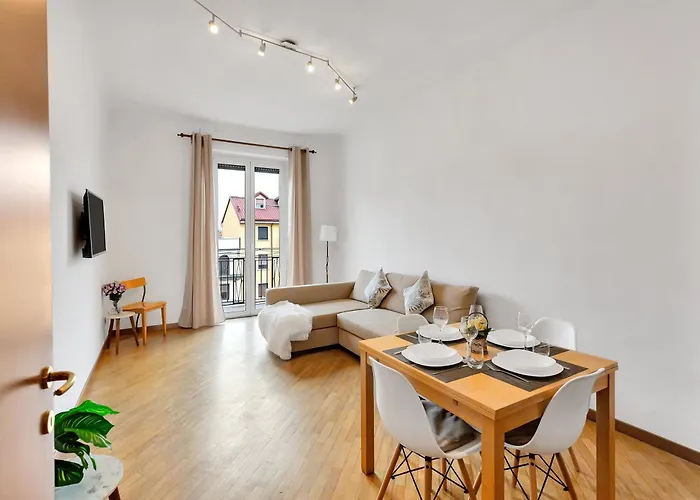 Youhosty - Washington 92 *