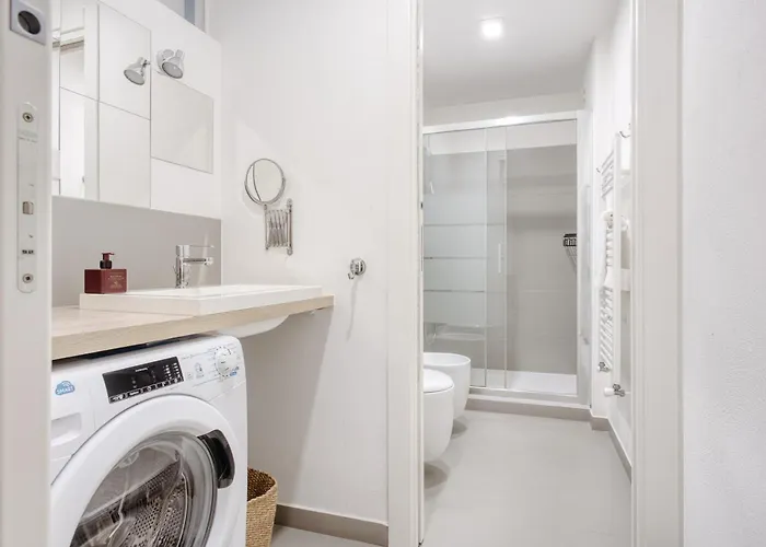 Domusmi Orombelli 16 * 米兰