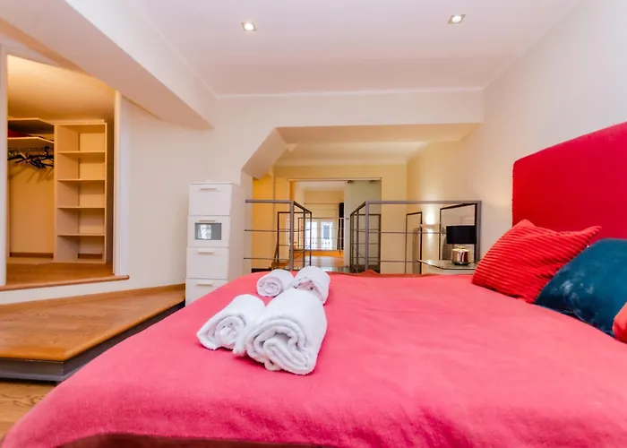 Luxury 3 Fiat, Ariberto Home, Tra Centro Storico Di E Navigli, Con Spaziosa Jacuzzi Apartamento *
