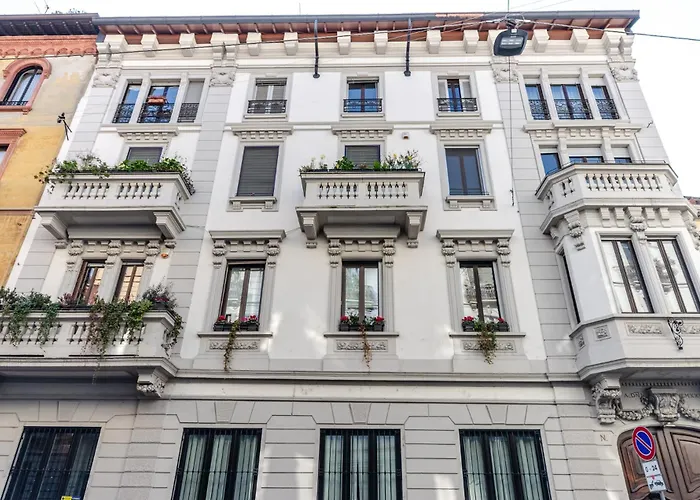 公寓 Luxury 3 Fiat, Ariberto Home, Tra Centro Storico Di E Navigli, Con Spaziosa Jacuzzi 米兰